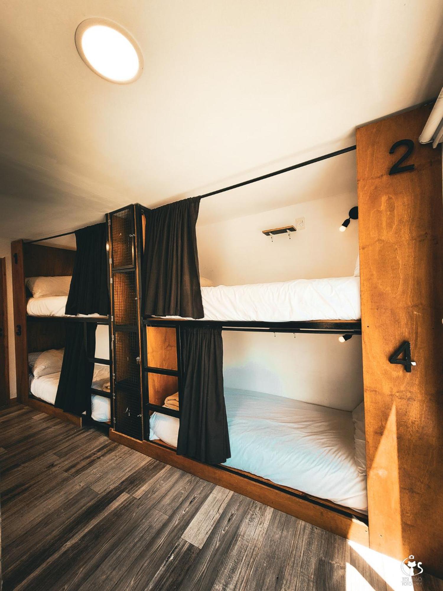 Dormis Aca Otel Esquel Dış mekan fotoğraf